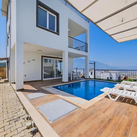 Vila Riva 1 *